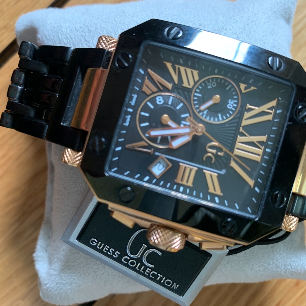 Mens Watch - Picture 4 of 4